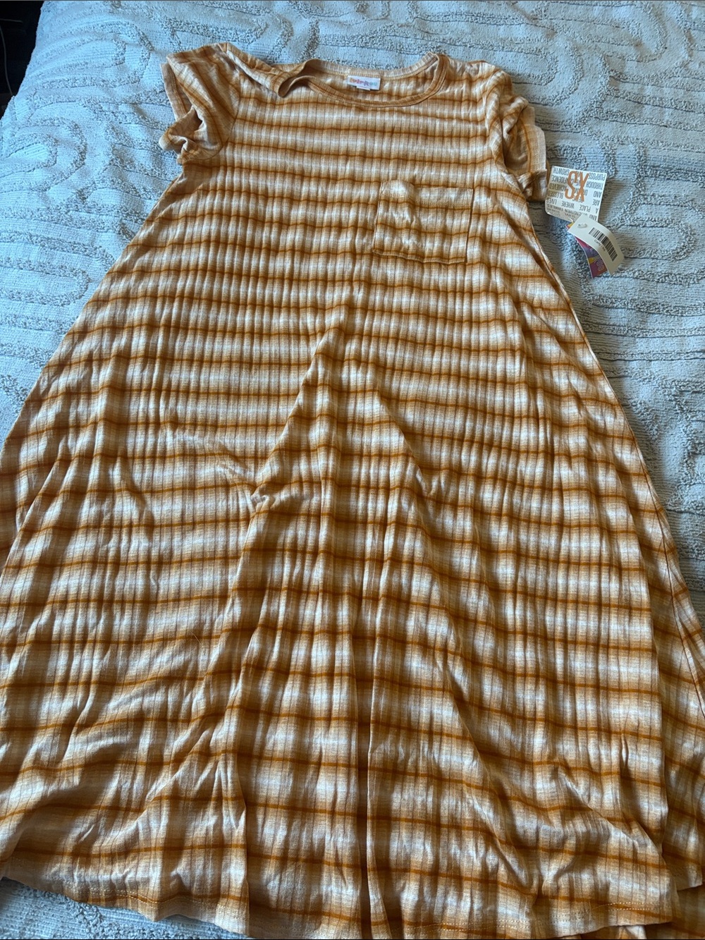 Lularoe Carly Dress mustard Stripe Short-Sleeve